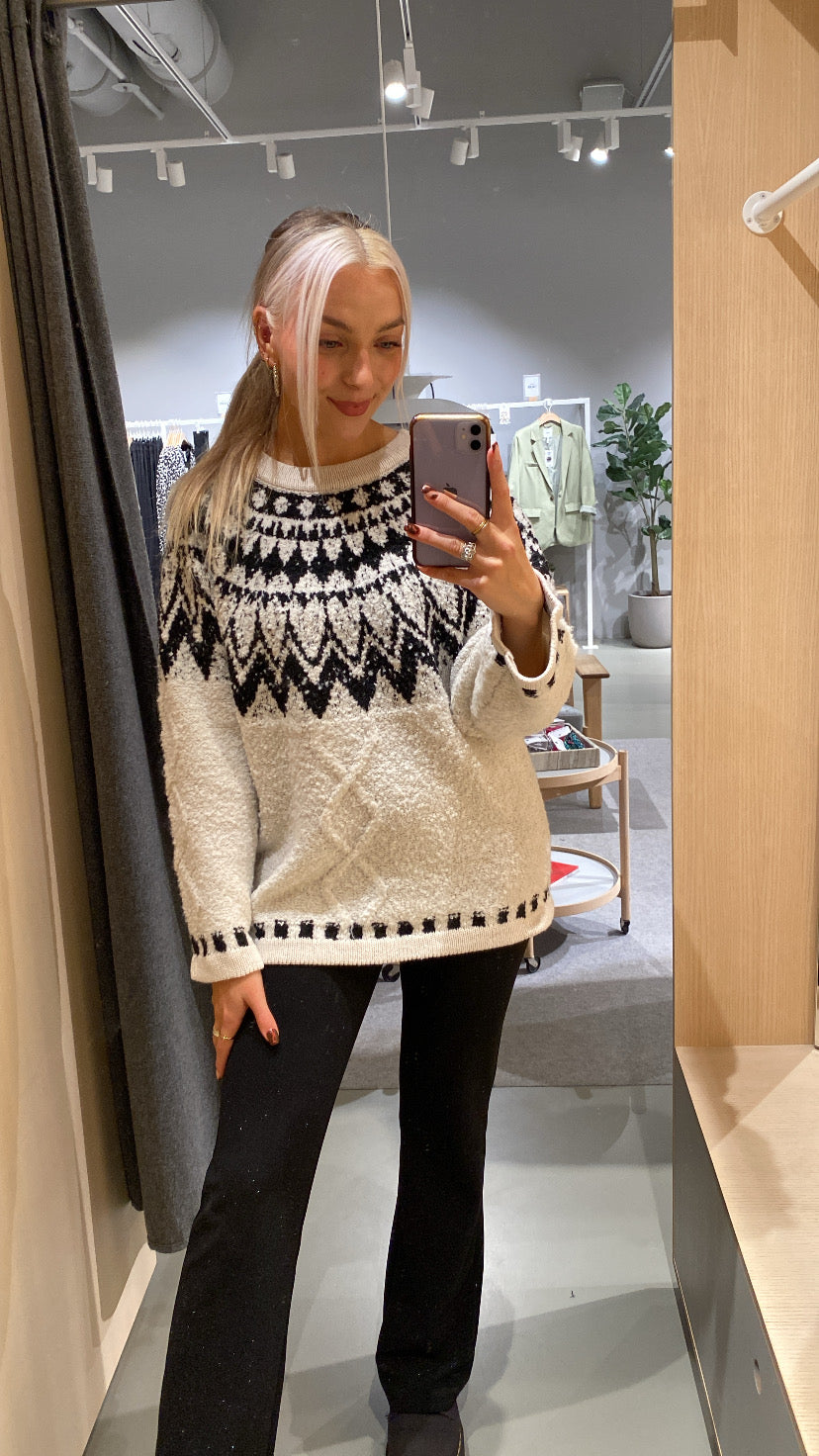 OBJTOLAT Pullover - White Sand
